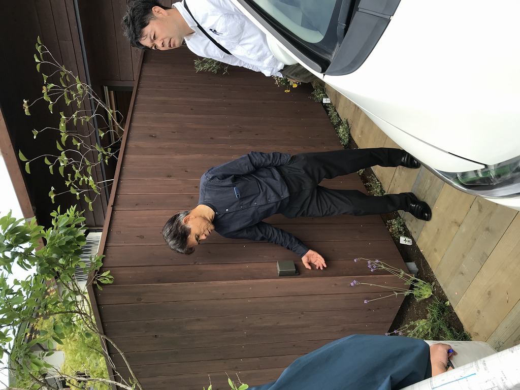 【手直し】アプローチと木塀の関係（詳細あり・複数枚）